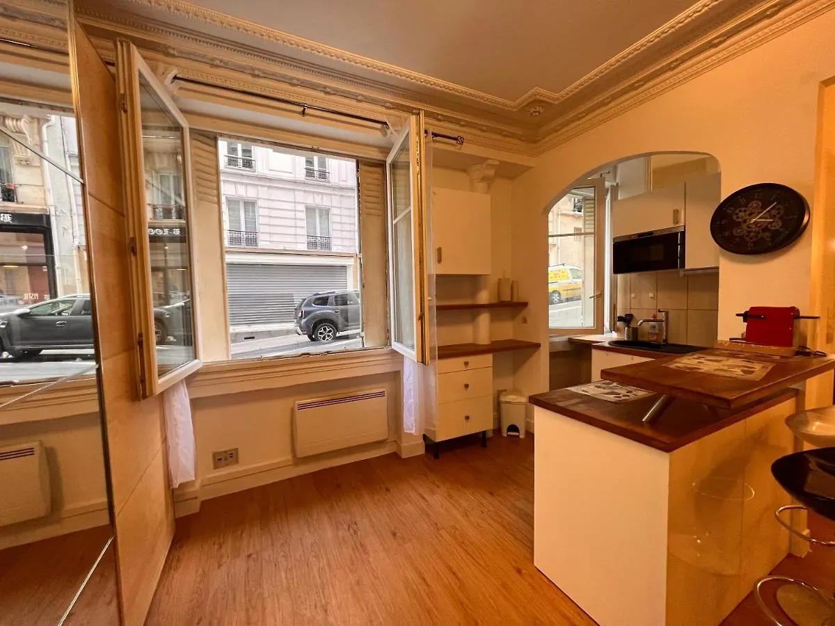 Studio Sacre-Coeur Montmartre 2 - Hala Paris Apartment France